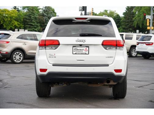 2020 Jeep Grand Cherokee Laredo