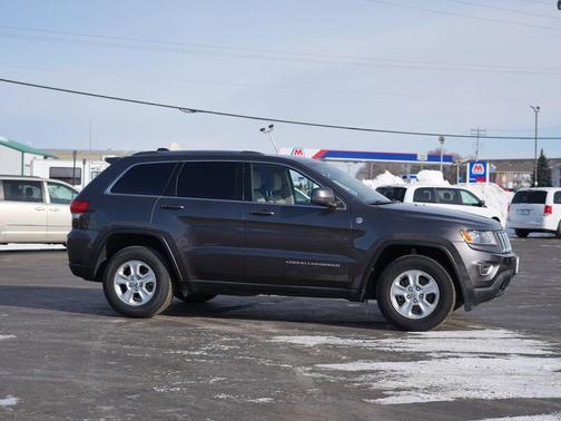 2016 Jeep Grand Cherokee Laredo