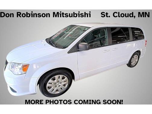White Knuckle Clearcoat 2018 Dodge Grand Caravan SE