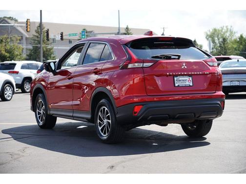 2022 Mitsubishi Eclipse Cross ES