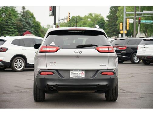 2018 Jeep Cherokee Latitude