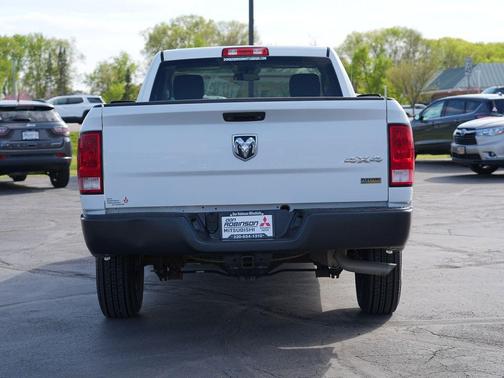 Bright White Clearcoat 2017 RAM 1500 Tradesman