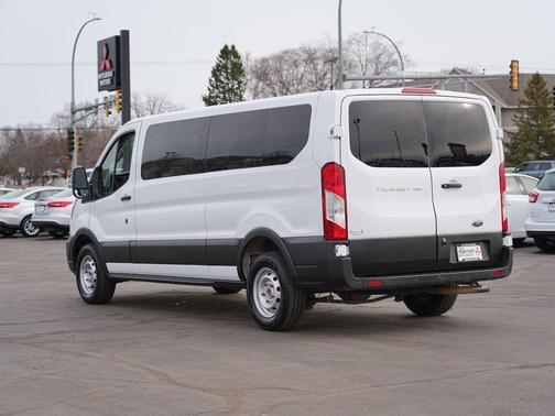 2022 Ford Transit-350 XL