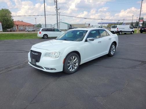 2018 Chrysler 300 Limited
