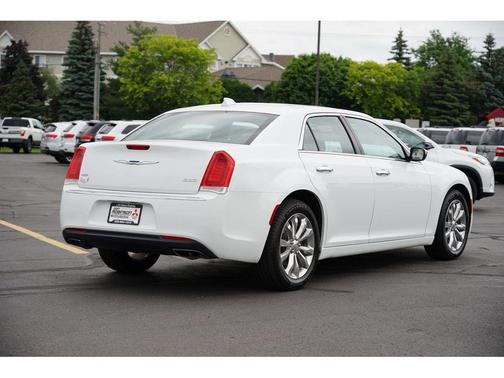 2018 Chrysler 300 Limited