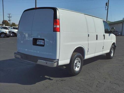 2018 Chevrolet Express 2500 Work Van