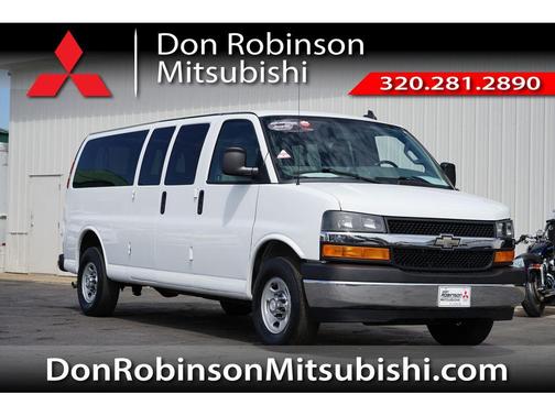 2017 Chevrolet Express 3500 LT