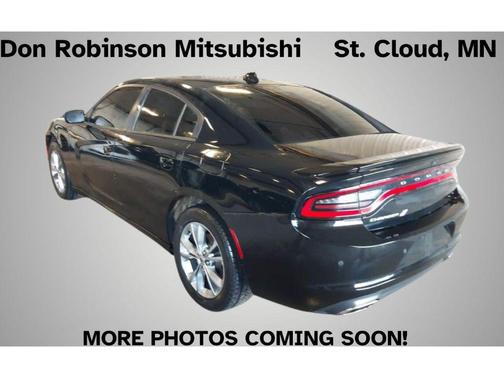 Pitch Black Clearcoat 2020 Dodge Charger SXT