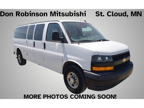 Summit White 2020 Chevrolet Express 3500 LS
