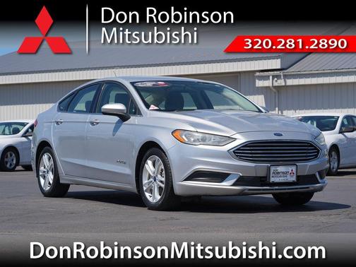 Ingot Silver Metallic 2018 Ford Fusion Hybrid SE