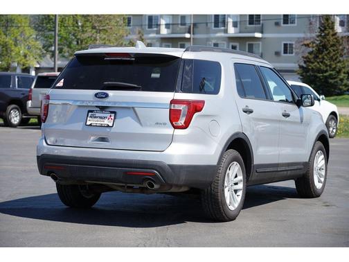 2016 Ford Explorer Base
