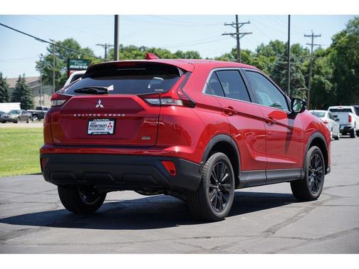 2025 Mitsubishi Eclipse Cross LE