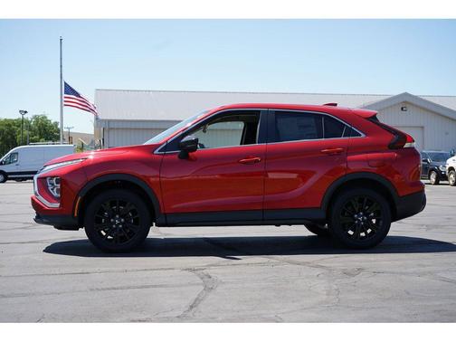2025 Mitsubishi Eclipse Cross LE