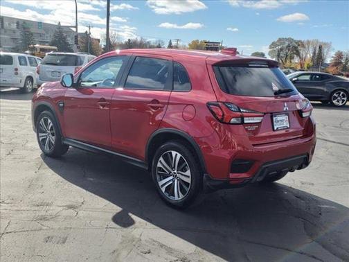2024 Mitsubishi Outlander Sport ES