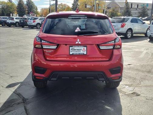 2024 Mitsubishi Outlander Sport ES