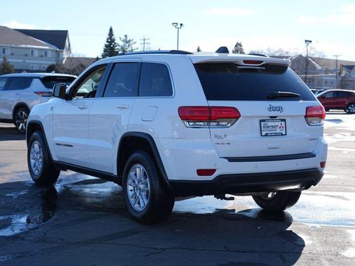 2018 Jeep Grand Cherokee Laredo E