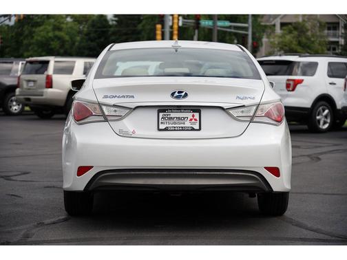 2015 Hyundai SONATA Hybrid Base