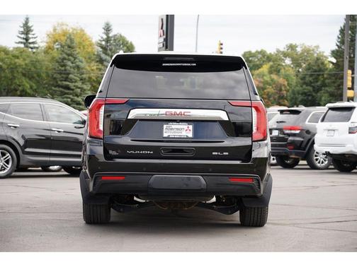 2022 GMC Yukon SLE