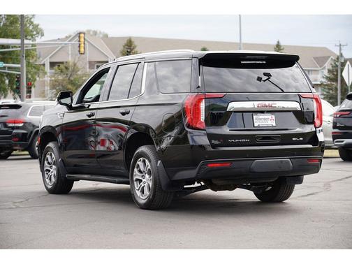 2022 GMC Yukon SLE