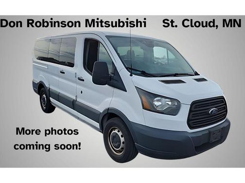 2017 Ford Transit-150 XL
