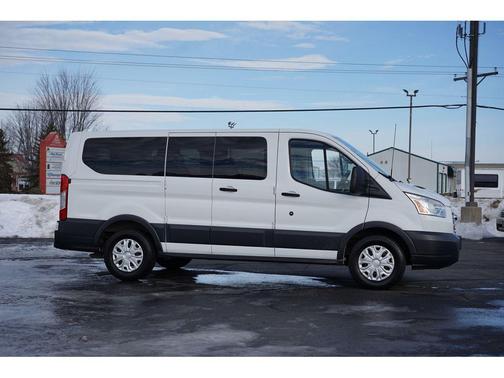 2015 Ford Transit-150 XLT