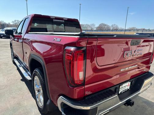 2019 GMC Sierra 1500 SLT