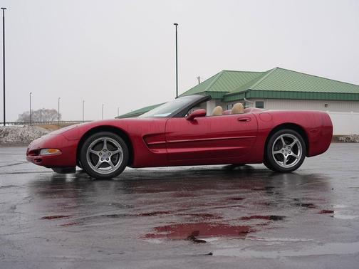 2002 Chevrolet Corvette Base