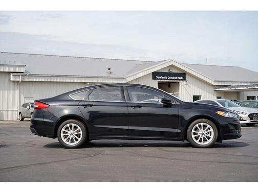 2020 Ford Fusion Hybrid SE