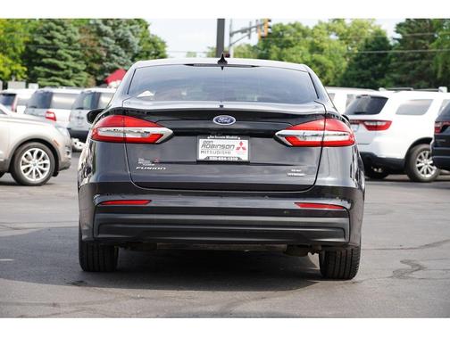 2020 Ford Fusion Hybrid SE