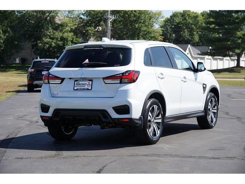 2025 Mitsubishi Outlander Sport 2.0 ES