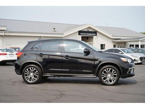 2019 Mitsubishi Outlander Sport SE