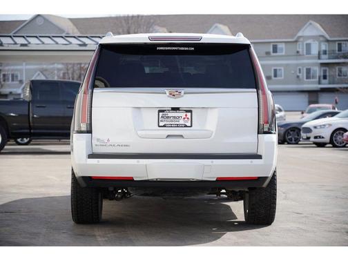 2020 Cadillac Escalade Luxury