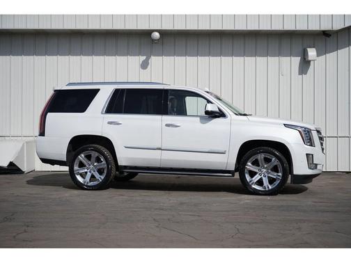 2020 Cadillac Escalade Luxury
