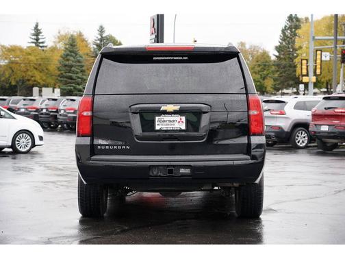 2017 Chevrolet Suburban LS