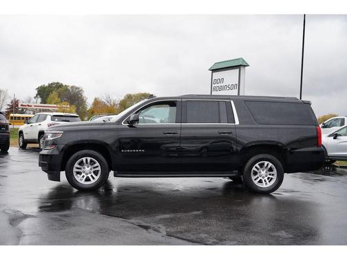2017 Chevrolet Suburban LS