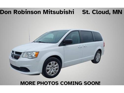 White Knuckle Clearcoat 2018 Dodge Grand Caravan SE