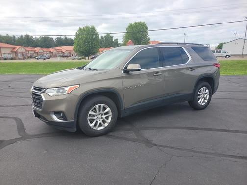 2020 Chevrolet Traverse LT Cloth