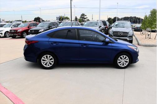 2018 Hyundai Accent SE