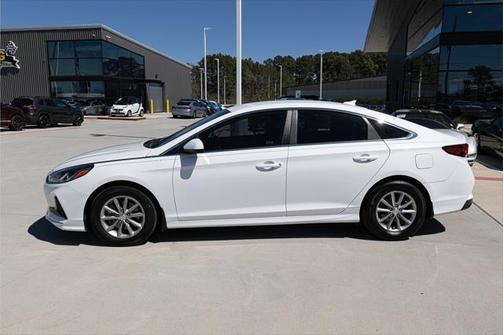 2019 Hyundai SONATA SE