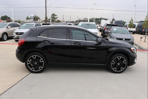 2019 Mercedes-Benz GLA 250 Base