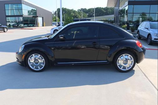 2016 Volkswagen Beetle 1.8T SEL