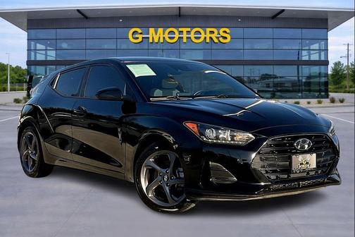 2019 Hyundai Veloster 2