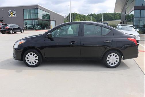 2019 Nissan Versa 1.6 S