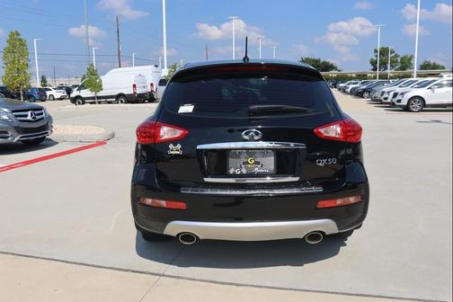 2017 INFINITI QX50 Base