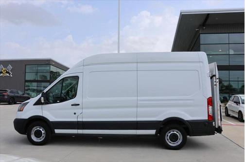 2018 Ford Transit-250 Base