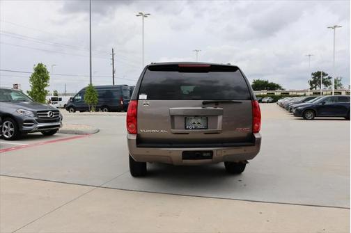 2014 GMC Yukon XL 1500 SLT