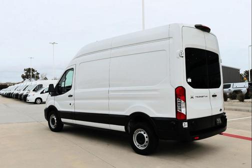 2020 Ford Transit-250 Base