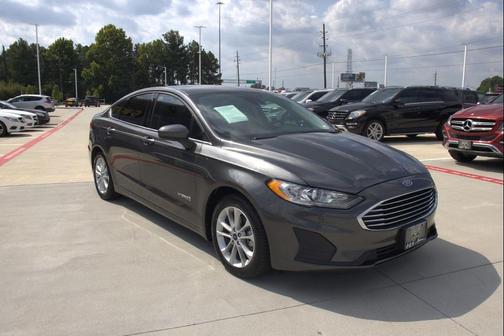 2019 Ford Fusion Hybrid SE