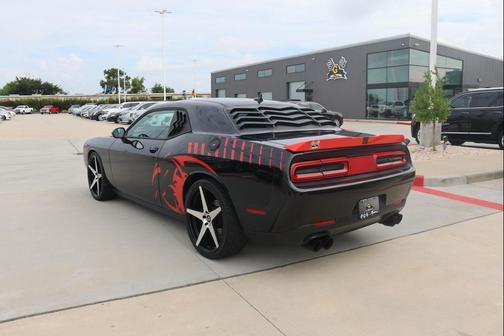 2015 Dodge Challenger SXT Plus