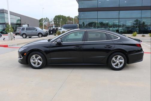 2023 Hyundai SONATA SE